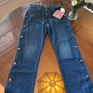 NWT Mother Snacks Jeans from Free People, size 27